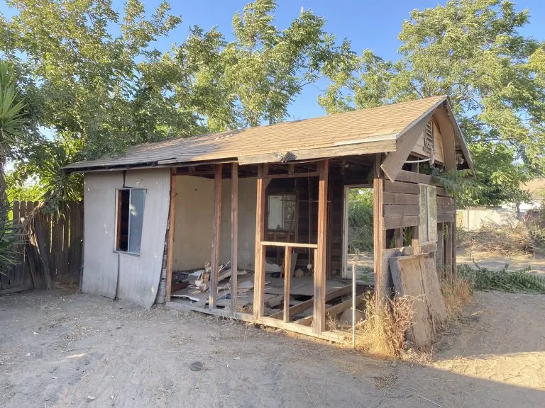 Fixer-upper house in Sanger bought as-is for cash